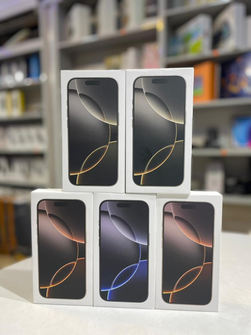 _BRAND NEW ACTIVE IPHONE 16PRO_
*Physical + esim*
256GB:
128GB: