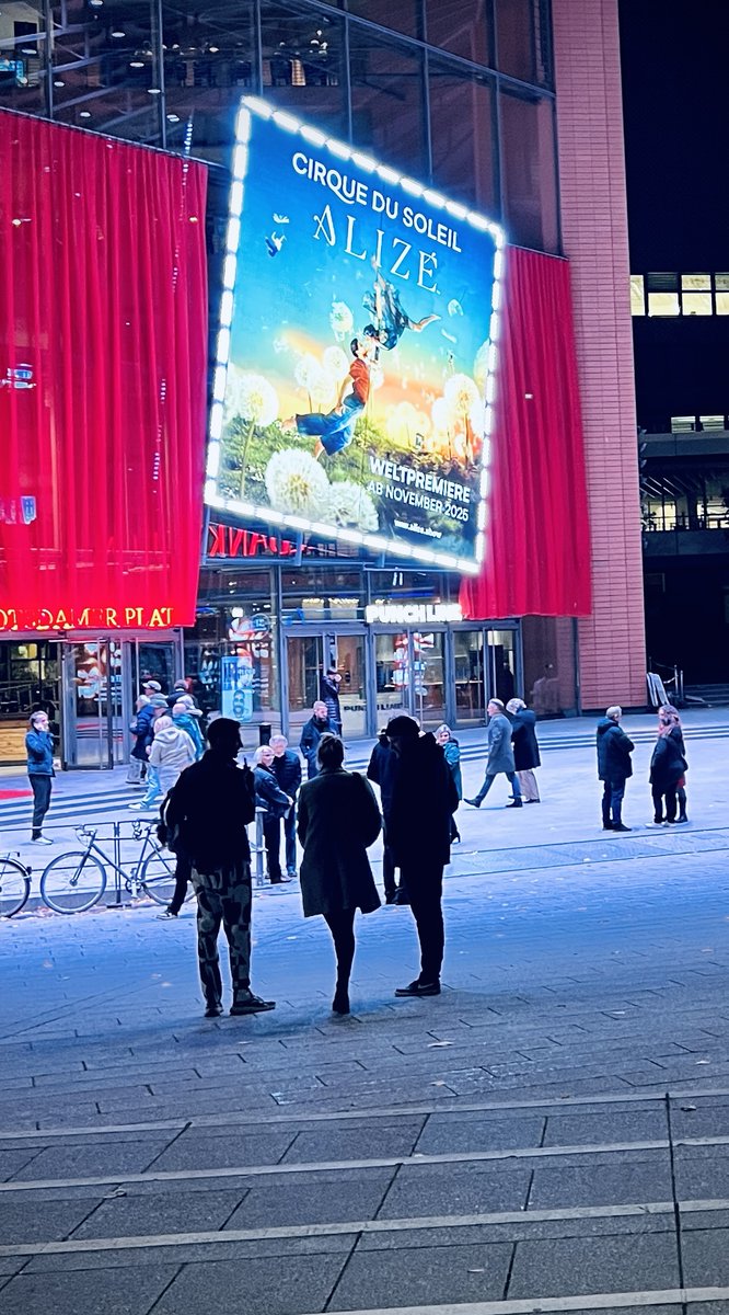🎪 Berlin — We had the pleasure of attending the soft premiere of Alizé, the beautiful new Cirque du Soleil show.
Directed by #RaphaëlNavarro &amp; #ValentineLosseau,  it’s poetic, innovative, and deeply moving.
Congratulations to the entire team!
<a href="/CirqueDusoleil/">CIRQUE DuSoleil</a> #Berlin <a href="/LiveNation/">Live Nation</a>