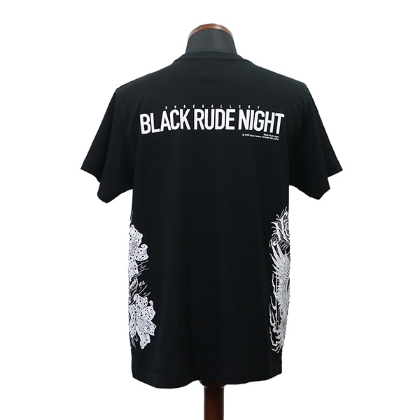 AUDIO_TAKAMATSU (@audio_takamatsu) on Twitter photo BLACK RUDE NIGHT STAGE CLOTHING FOR MUSICIANS TEE
10/26開催「RUDE GALLERY PRESENTS BLACK RUDE NIGHT at TAKAMATSU」にて、アーティストたちがステージで纏った衣装をもとに、製作したスペシャルコラボレーションTシャツ。
それぞれのバンドを象徴するアートワークとして、The Birthday BLACK RUDE NIGHT STAGE CLOTHING FOR MUSICIANS TEE
10/26開催「RUDE GALLERY PRESENTS BLACK RUDE NIGHT at TAKAMATSU」にて、アーティストたちがステージで纏った衣装をもとに、製作したスペシャルコラボレーションTシャツ。
それぞれのバンドを象徴するアートワークとして、The Birthday