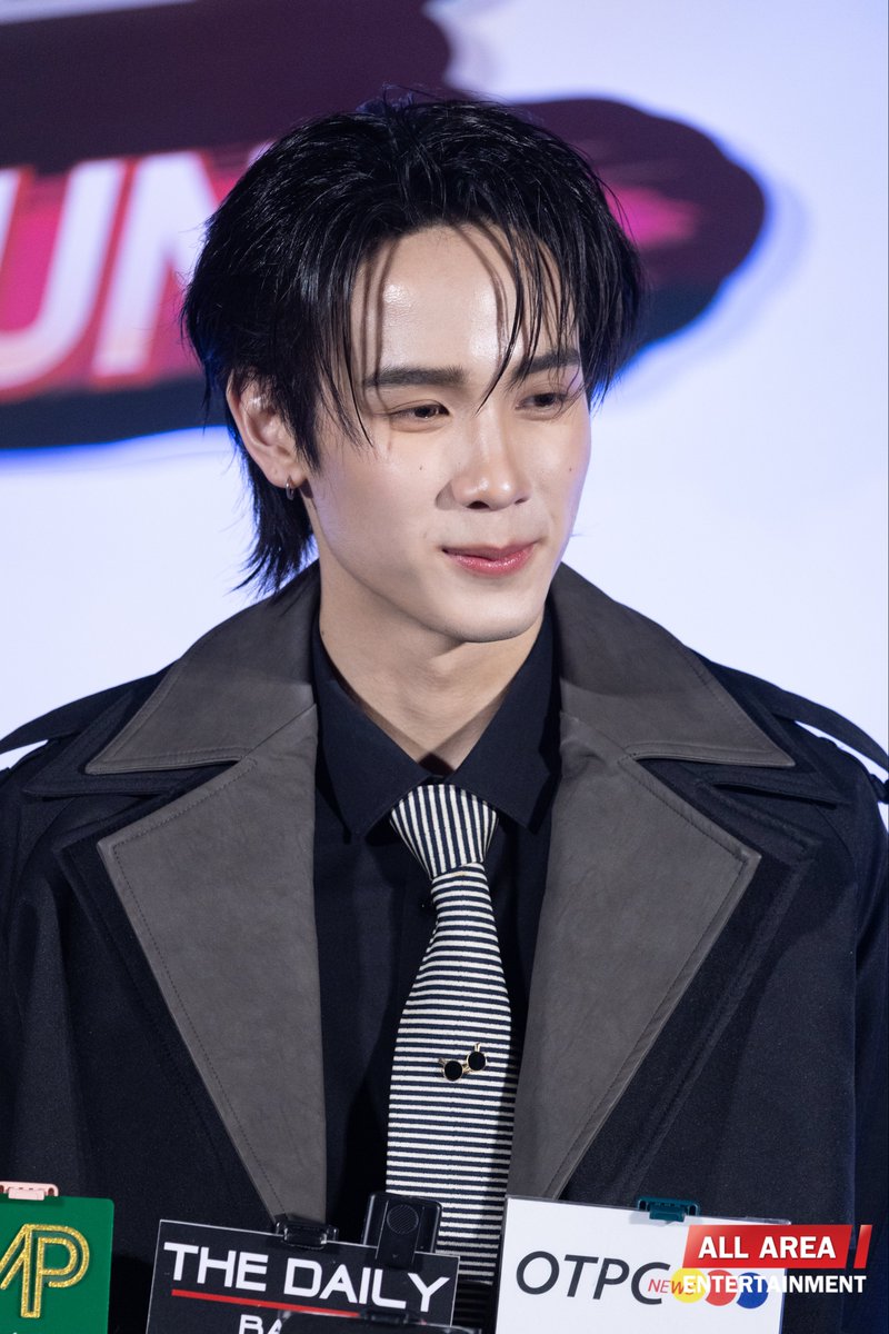 allarea_ent's tweet image. “จาว่า พบธรรม” ขณะสัมภาษณ์ในงาน “ไหนใครว่าพวกมันไม่ถูกกัน Head 2 Head : The First Round”
HEAD 2 HEAD SERIES EP1
#H2HseriesEP1
#javabh #SurfJava