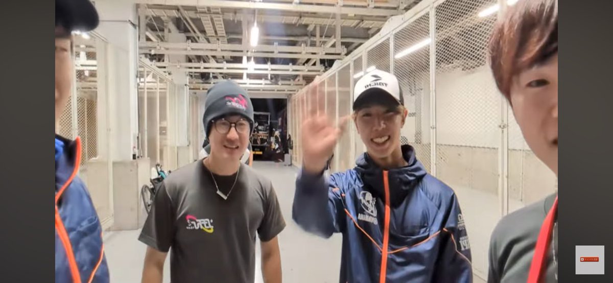 二日連続2人とも宣言通り放課後LIVEに身につけてくれた(？)のも最高すぎてやばいし
玲くんがLIVE出演してくれて、けんけんとのコラボになったの私得すぎてまぁじで激アツすぎました！！！！！！！最高！！！！！！！！！！
<a href="/kenkenchannel_/">けんけんchannel@公式さん</a> 
<a href="/ken50_MCZ/">KengoNagao/長尾 健吾</a> 
<a href="/ken21_02/">ボンジョルノケンジ/長尾健史</a> 
<a href="/ReiMatsuoka4926/">松岡玲</a>