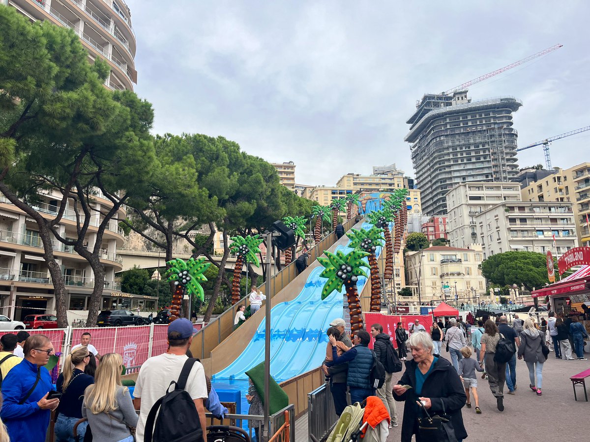 #PointMétéo « petit pays, grand toboggan » #Monaco #foire