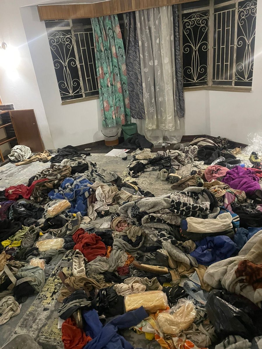 PublicSafetyMMC's tweet image. ♦️ SUCCESS REPORT ♦️

Suspects Involved in Human Trafficking and Kidnapping

A multi-disciplinary law enforcement team received credible intelligence regarding an inter-provincial human trafficking syndicate operating between Limpopo and Gauteng. The syndicate was reportedly…