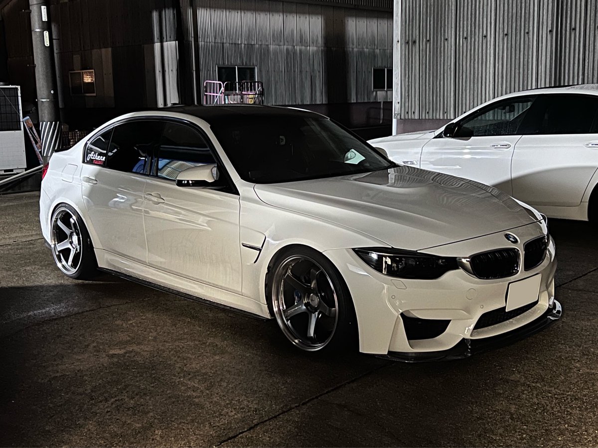 tak1301's tweet image. 明日は仲間内のイベントでYZサーキット行きます🚗💨

シビック走らせようと思いましたが月末の嬉しいお誘いのためイベント仕様のキャンマシになったので、こやつを持っていきます。

でもこれはこれで11月出展なので潰さないようにゆる〜く楽しんできます✌️

#オフ会 #走行会 #f80m3 #f82m4 #エアサス