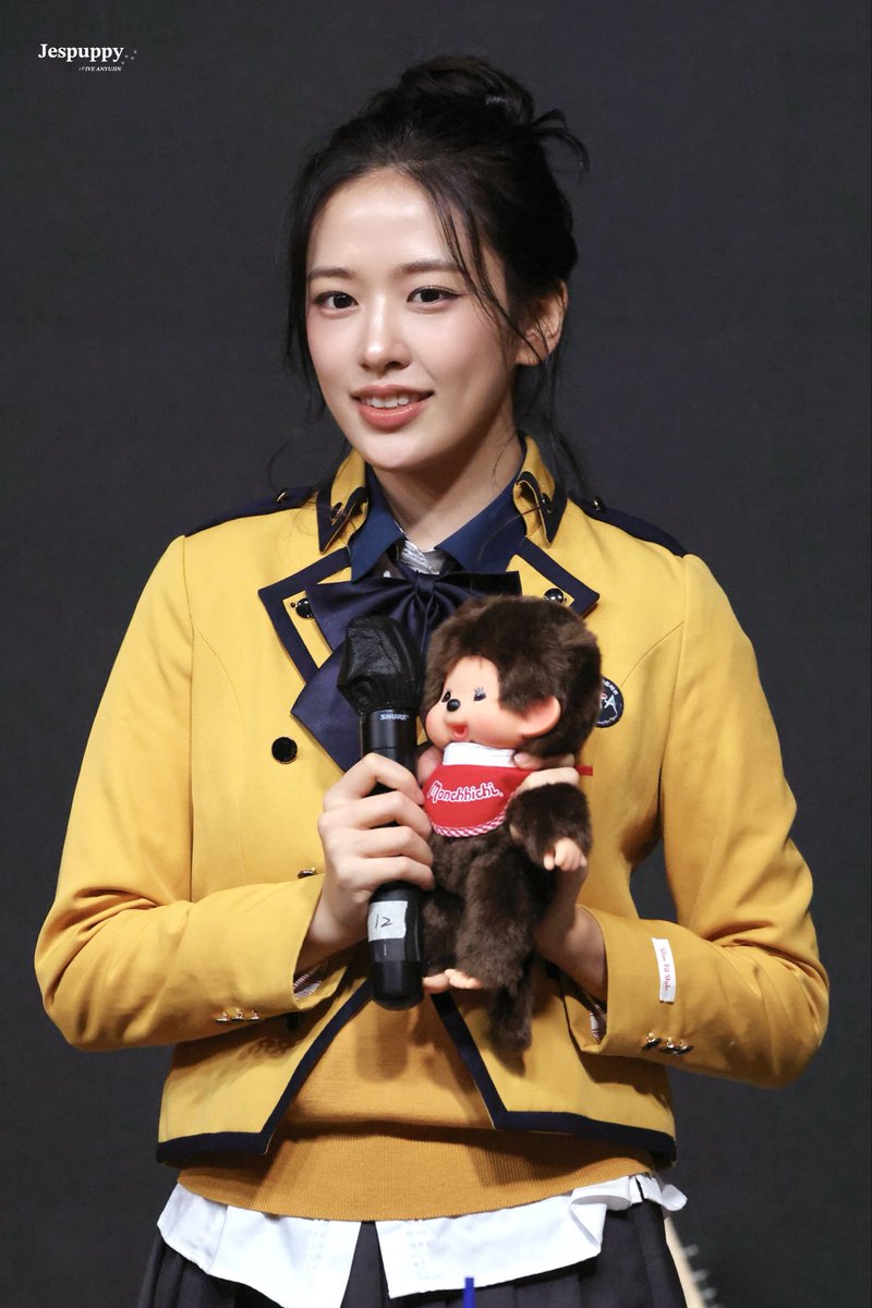 251026

🏫

#YUJIN #ANYUJIN
#안유진 #ユジン
#IVE  #아이브