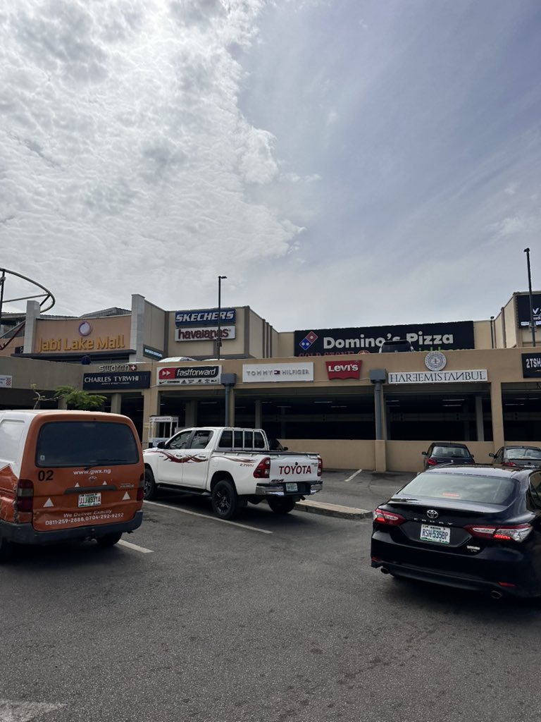 ib_solana's tweet image. 5 tips to help you blow your account quickly

🧊Don&apos;t use stop loss: stop losses are for newbie&apos;s, as a pro trader who delights in blowing accounts, you don&apos;t need to worry about using stop loss.

🧊Over leveraging: using a small tot size
3/5
will not help you in this journey as…