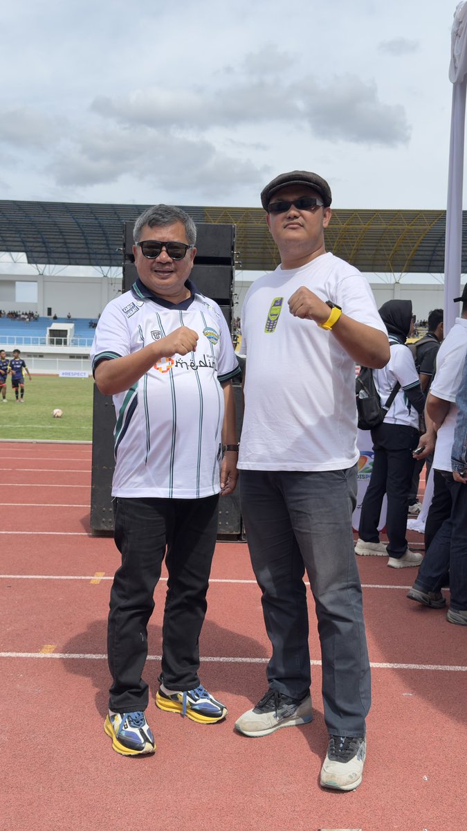 dendira22's tweet photo. Tak usah diragukan Solidaritas, Loyalitas, Totalitas, kami mendukung #Persigar dari Hati, tidak untuk VALIDASI https://t.co/0h99LBw79f