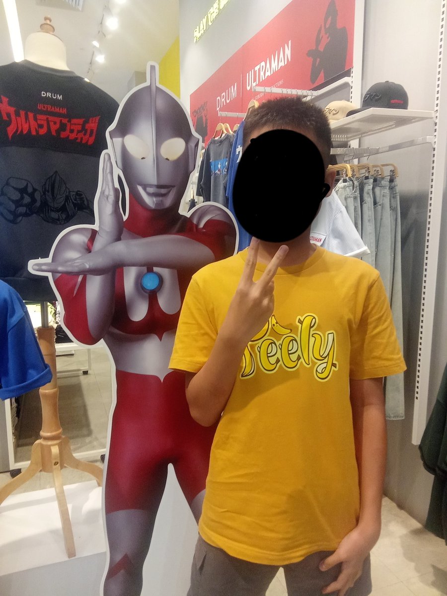 KakarotSSJD's tweet image. Just found my goat Ultraman himself! #Awesomesauce