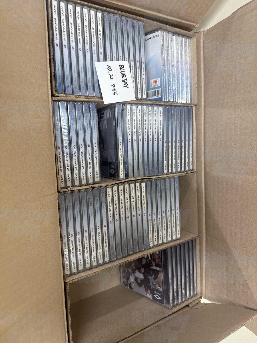 bluejayshop's tweet photo. #Bluejayshop_GA 
SEALED AHOF WHO WE ARE ALBUM GIVEAWAY! 🥳

- follow us 🔔
- like and retweet 
- reply

will draw on oct 31 🚶‍♀️ https://t.co/aIFKBsJZA1
