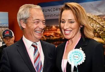 Mark Hammond (@markham80780803) on Twitter photo โI just hate snooker, Nigel.โ
โWhyโs that, Sarah?โ
โToo many colours.โ โI just hate snooker, Nigel.โ
โWhyโs that, Sarah?โ
โToo many colours.โ