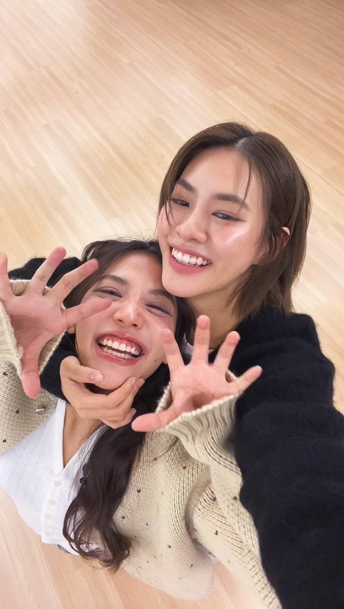 ZEIIK_Ss's tweet image. คิดถึงค้าฟ