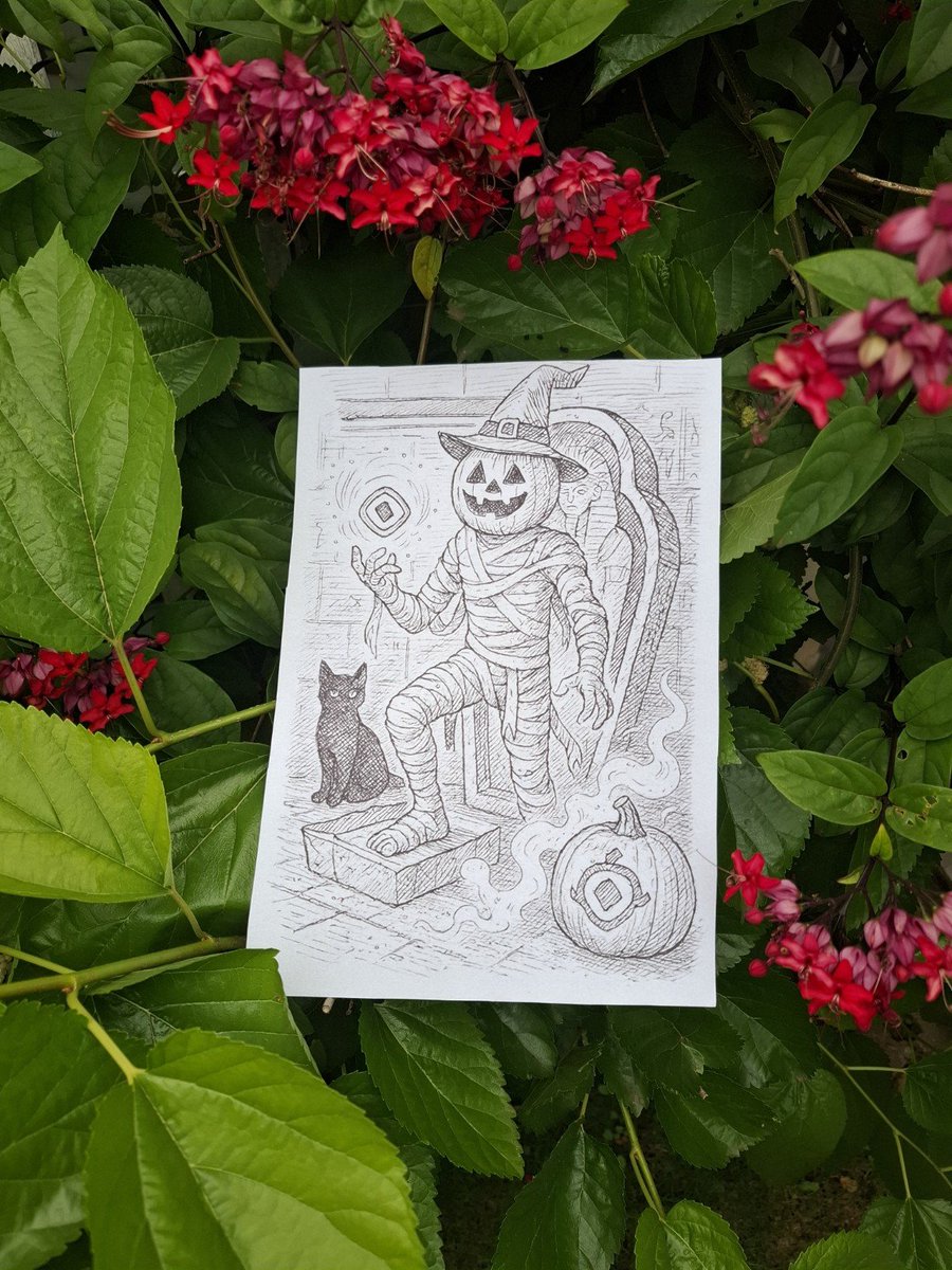 ged_ld's tweet image. Among flowers and life… something ancient awakens. 🌸💀The Pumpkin Monmie found its way back from the crypt — wrapped in chaos, surrounded by color.
#MonmielsComing #MainnetArc #HalloweenOnChain
@StonedMonmies