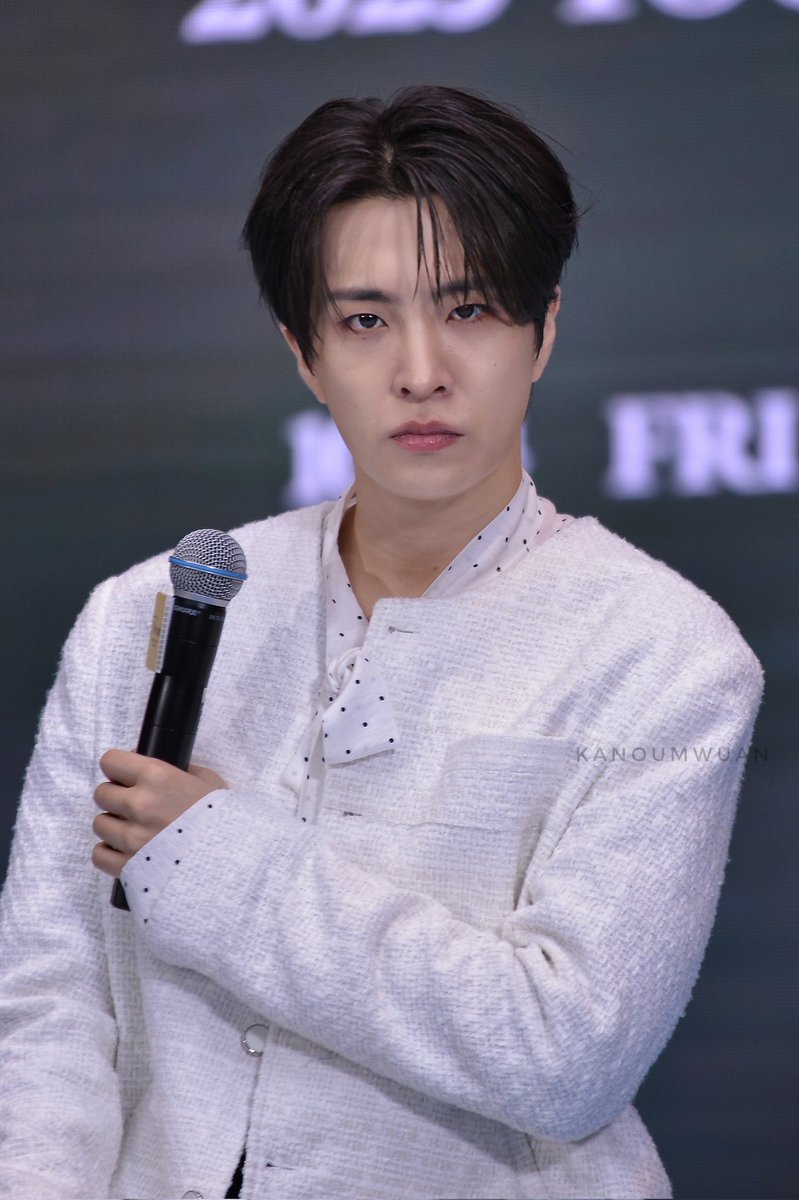 kanoumwuan's tweet photo. โหมดนิ่ง #YoungjaeAsiaTourinBKK #Fermata_inBKK
#YoungjaeAsiaTour #Fermata
#영재 #YOUNGJAE #GOT7 https://t.co/E1I7847O6Q