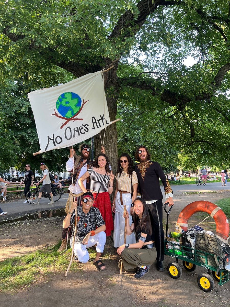 Noones_Ark's tweet photo. Pirates for the Planet here!

Are ye coming aboard to save our ship and to save our seas?

#NoOnesArk #PiratesForThePlanet #TheFloodIsHere #GetOnBoard #SaveOurShip #SaveOurSeas https://t.co/k6yaxAQqBc