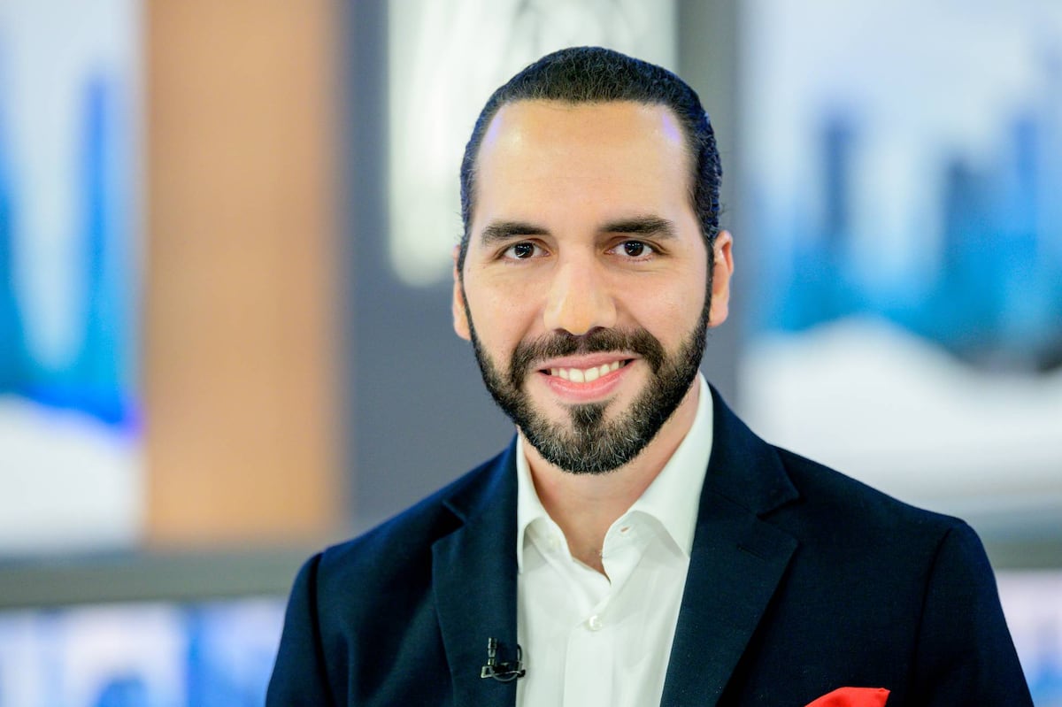 eleccionescolom's tweet image. #ATENCION 
Usted tiene una imagen favorable o desfavorable del Presidente de El Salvador @nayibbukele?
🔁 Desfavorable 
❤️ Favorable