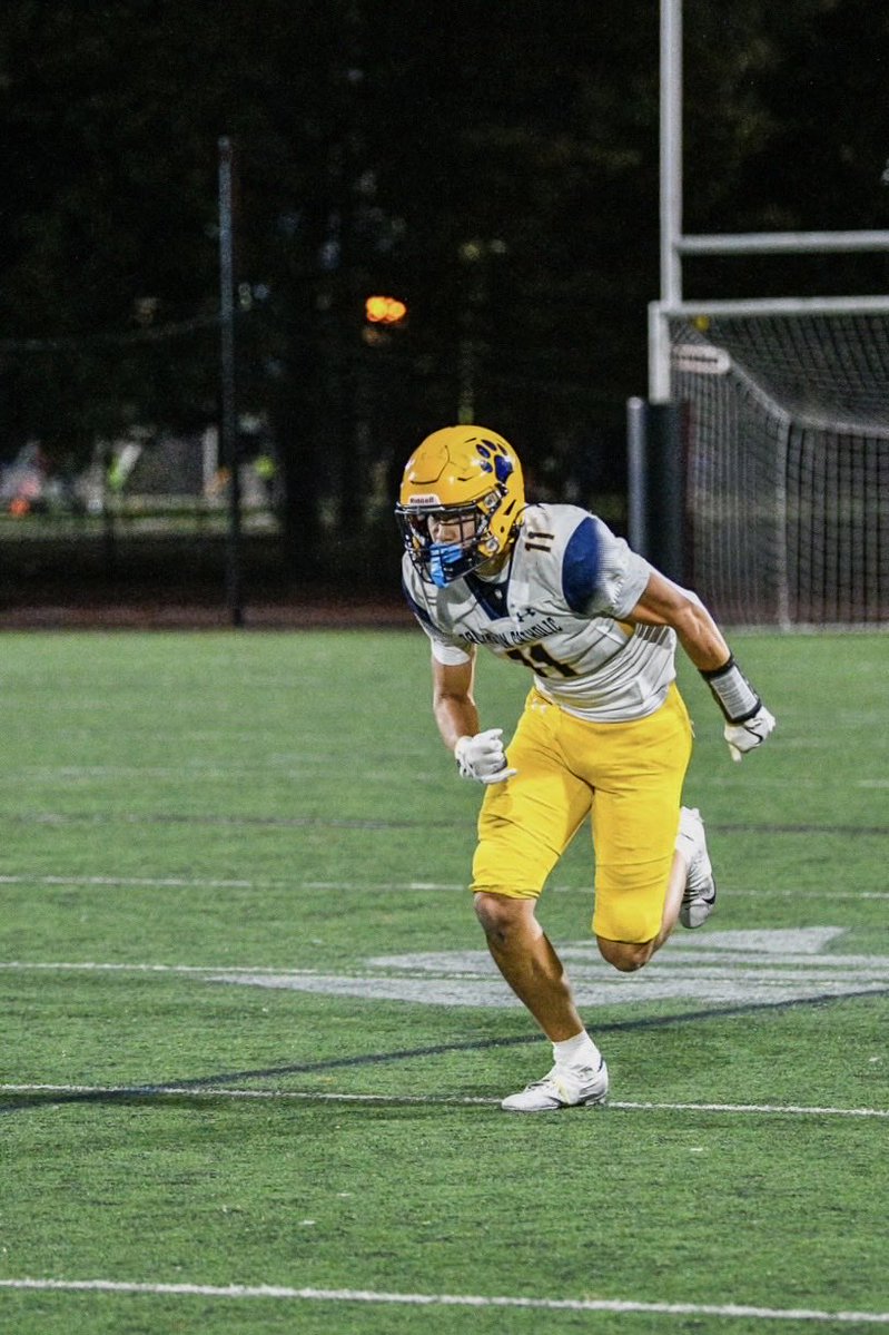Jordan Lane (@jordan_laner) on Twitter photo Check out my 7 games of season film.
6’4 200
430 yards 
30 receptions
6  TD
hudl.com/v/2SrL4Q
<a href="/CoachBVaughan/">Coach Brian vaughan</a> <a href="/coachbmac11/">Coach BMac</a> <a href="/ACHSCougarFB/">Arlington Catholic Cougars Football</a> <a href="/NE6FB_Recruits/">NE-Recruits</a> Check out my 7 games of season film.
6’4 200
430 yards 
30 receptions
6  TD
hudl.com/v/2SrL4Q
<a href="/CoachBVaughan/">Coach Brian vaughan</a> <a href="/coachbmac11/">Coach BMac</a> <a href="/ACHSCougarFB/">Arlington Catholic Cougars Football</a> <a href="/NE6FB_Recruits/">NE-Recruits</a>