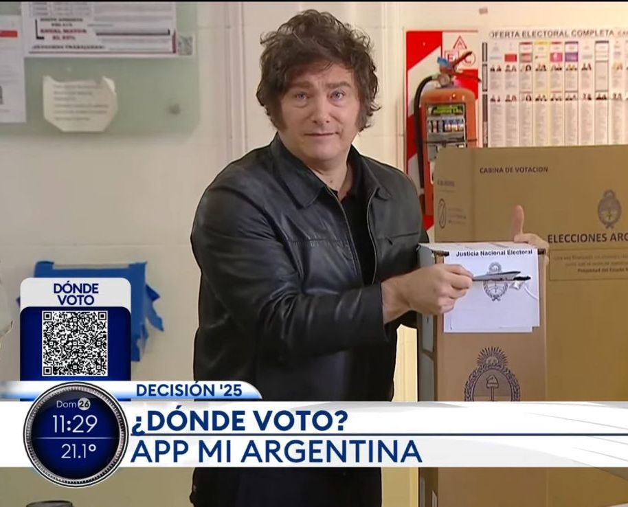 porqtendenciaa's tweet image. "GORDO BOLUDO"

Por el presidente Javier Millei.