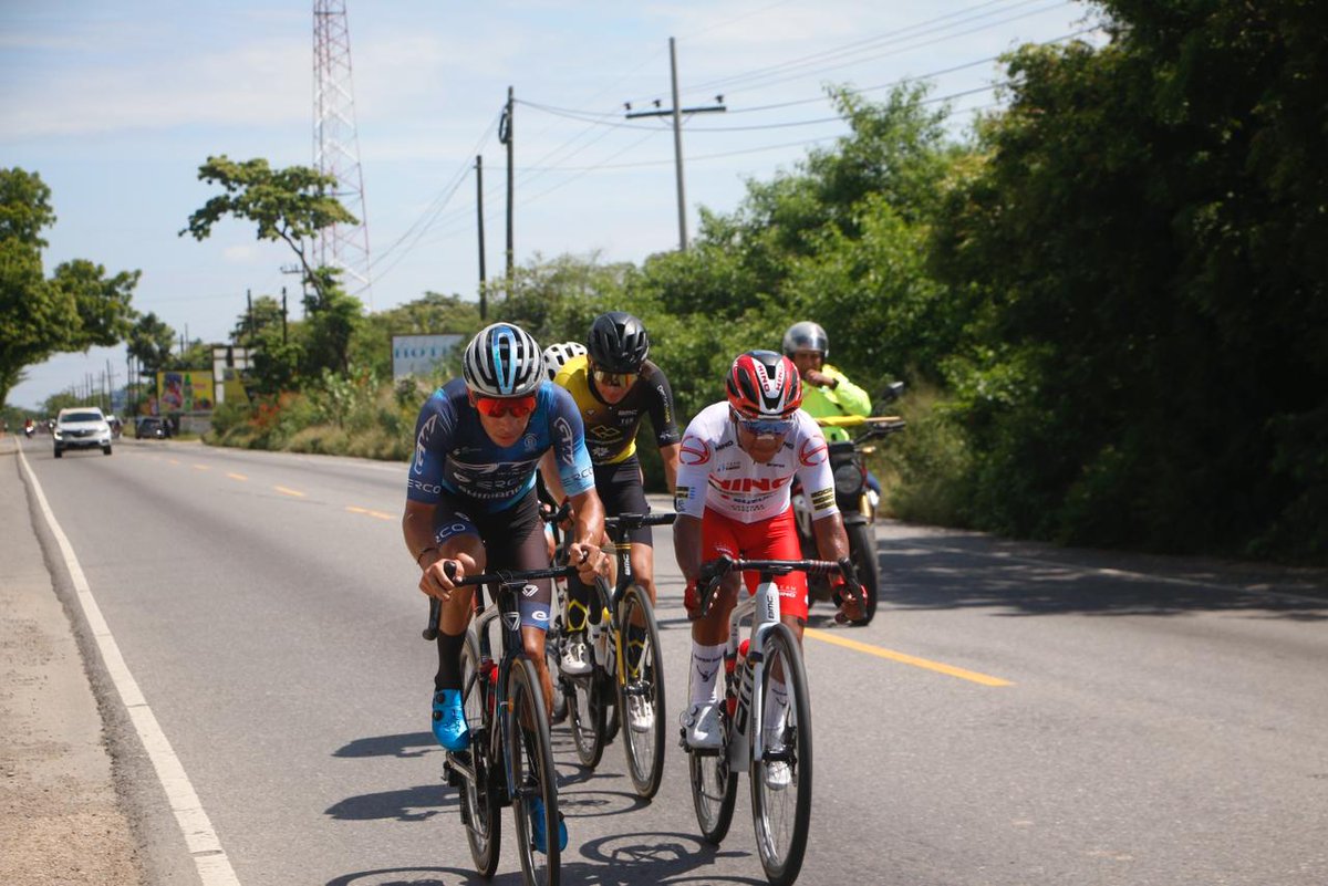 #VueltaaGuatemala2025 | Veála AQUÍ: 
YOUTUBE: youtube.com/live/JPJuF518E…