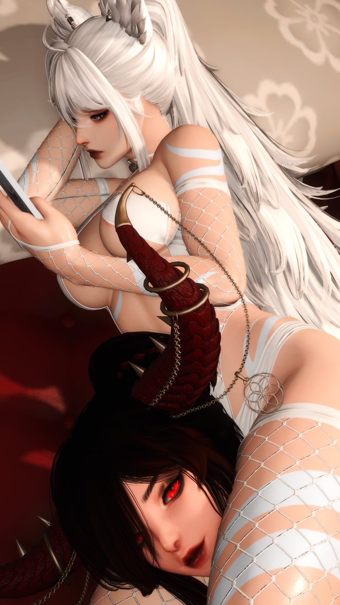 "Glad to see you're having fun, but you still haven't answered my question. How many nuggets did you want?" ❤️

(With <a href="/MollyYubi/">🔞Molly</a> )