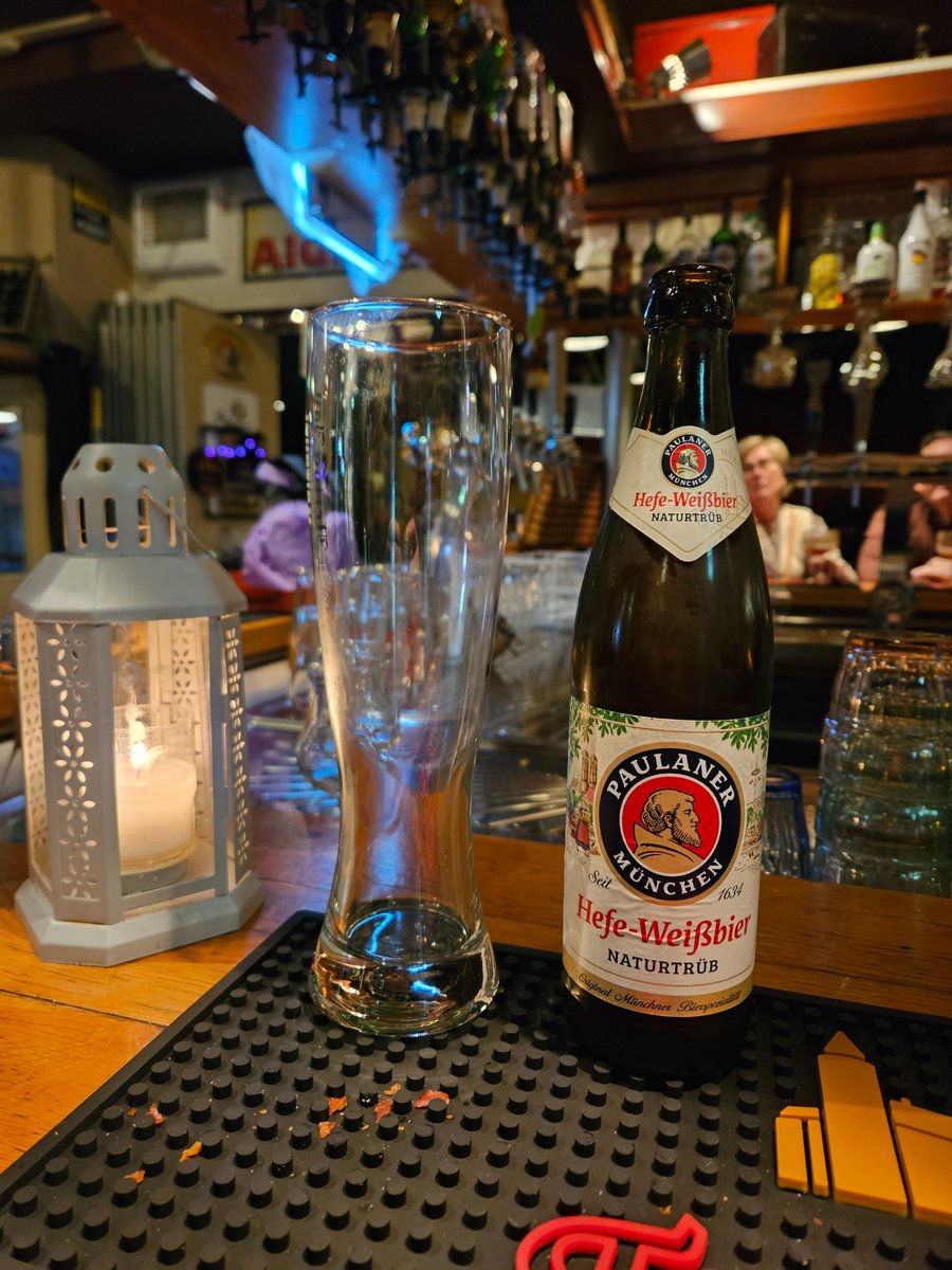 I_am_PJS's tweet image. Sunday evening in the pub after a full day of football.
One of life&apos;s true pleasures.