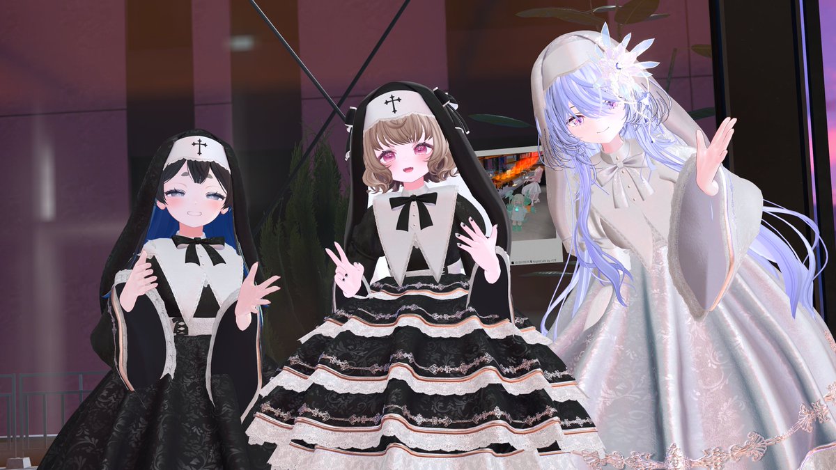 昨日の #VRC_NightCafe
各ショップ新作衣装合わせ会！
#tailshop
#thrlooking_glass
#Neigerium