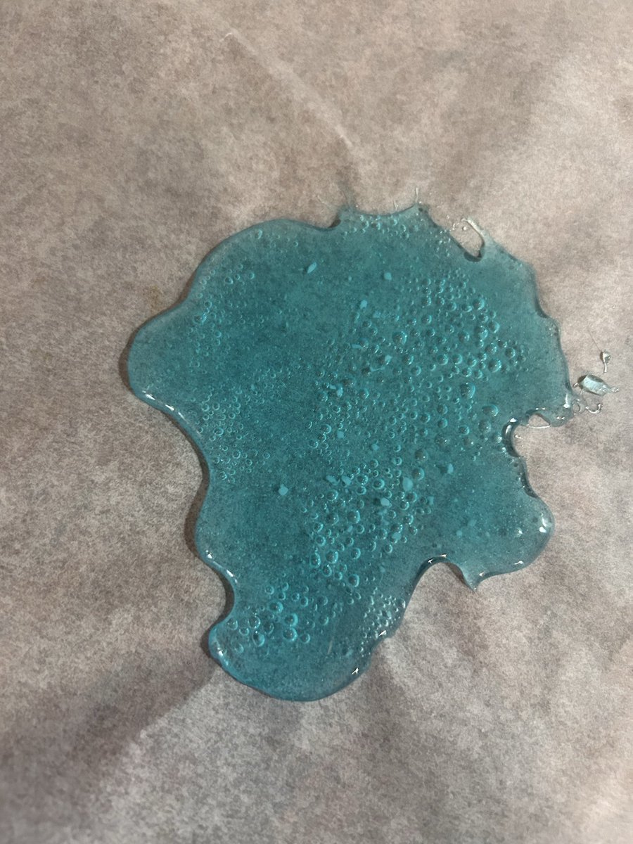 Ralph for president  (@yoapoyoaralph) on Twitter photo Estoy haciendo cosas para el disfraz de halloween del adolescente… Estoy haciendo cosas para el disfraz de halloween del adolescente…