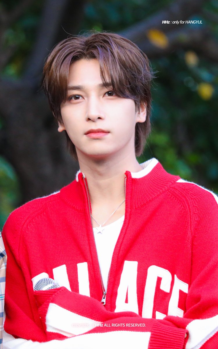 _HHz__'s tweet photo. 251019.
너무너무 오랜만이야(⸝⸝⸝ᵒ̴̶̷̥́ ᵕ ก̀⸝⸝⸝)ෆ 

#HANGYUL #ハンギョル 
#李翰洁 #李翰潔 
#한결 #이한결 #BAE173 https://t.co/AjfhEVgOZm
