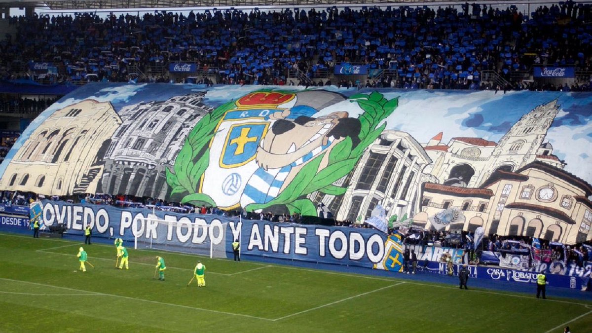 GxldeChapela's tweet photo. El Oviedo, Racing o Burgos hacen mejores tifos que estos aficionados de broma.

Honor a los que animan al equipo de su ciudad! https://t.co/YuPPc562MX