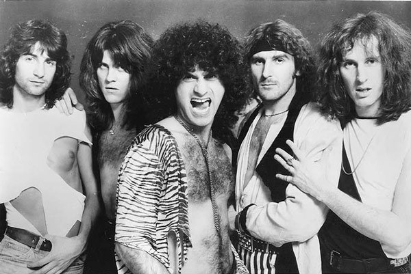 The Sunday Drive tweet media