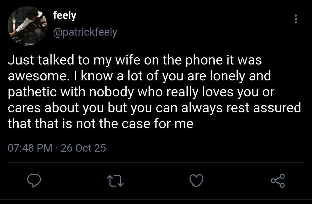 I6maroon's tweet photo. "my wife my wife my girlfriend my girlfriend" man stand up https://t.co/4QX80LGpKz