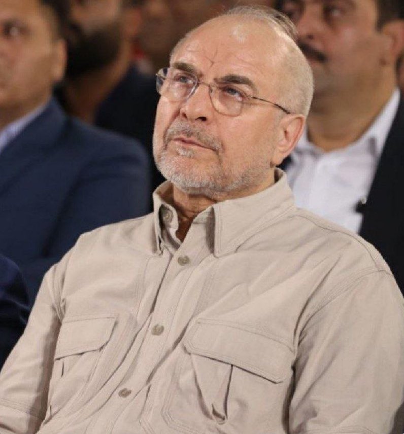 reihane_asgari's tweet image. بیشتر از یکساله به قالیباف به خاطر توصیه رهبری و همکاری با دولت طعنه ها که نزدید حالا اما بعد تذکر ها به دولت و نطق امروز، فضا روشن تر از قبل شده که این مرد هرجا منافع مردم درمیان باشه، همکاری و اگر لازم باشه برخورد میکنه!