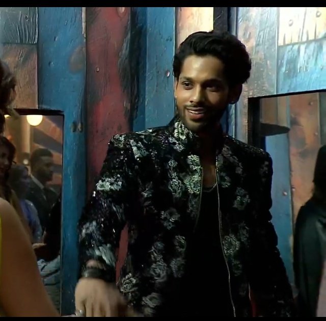 𝑵𝒂𝒉𝒚𝒂𝒏🥀 tweet media