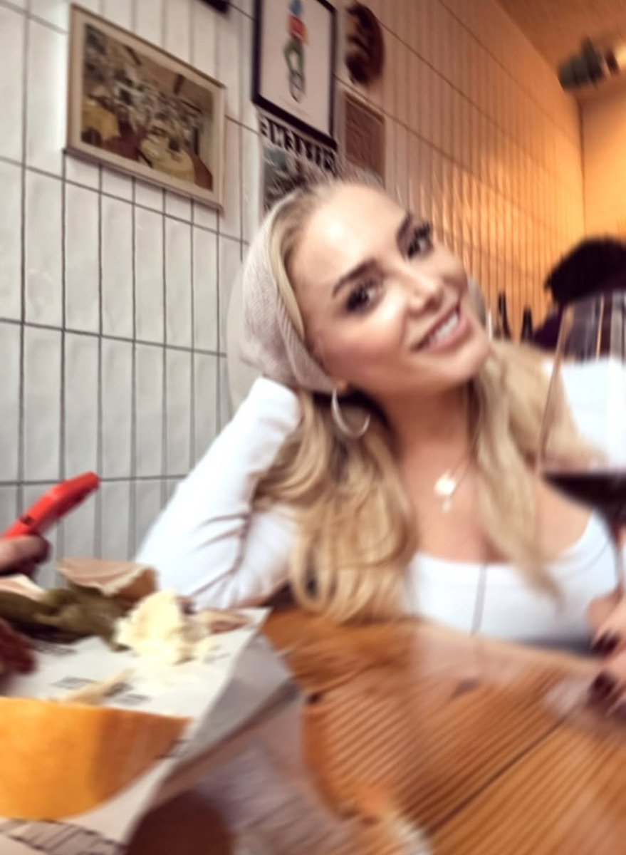 DoliLover_vivi's tweet image. Her smile &amp;gt; everything✨🤍
#Dolunaysoysert