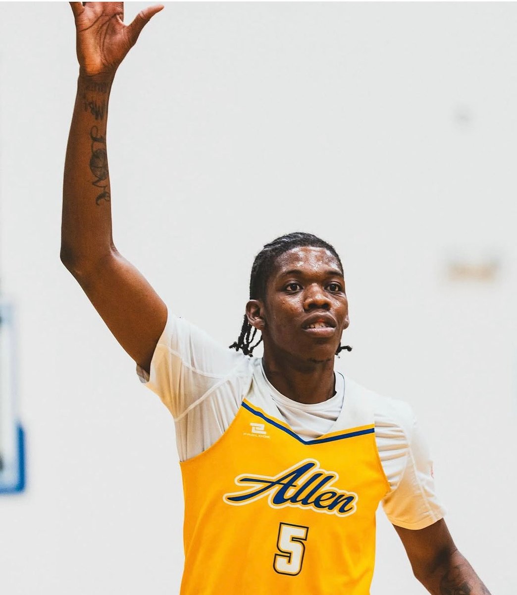 AllenUMBB's tweet image. 🏀 5 days until game day! Allen Men’s Basketball is locked in as transfer #5 Shuler and the Yellow Jackets get ready to face SC State. 🔥🐝 #CountdownToTipOff #AllenBasketball #GameWeek