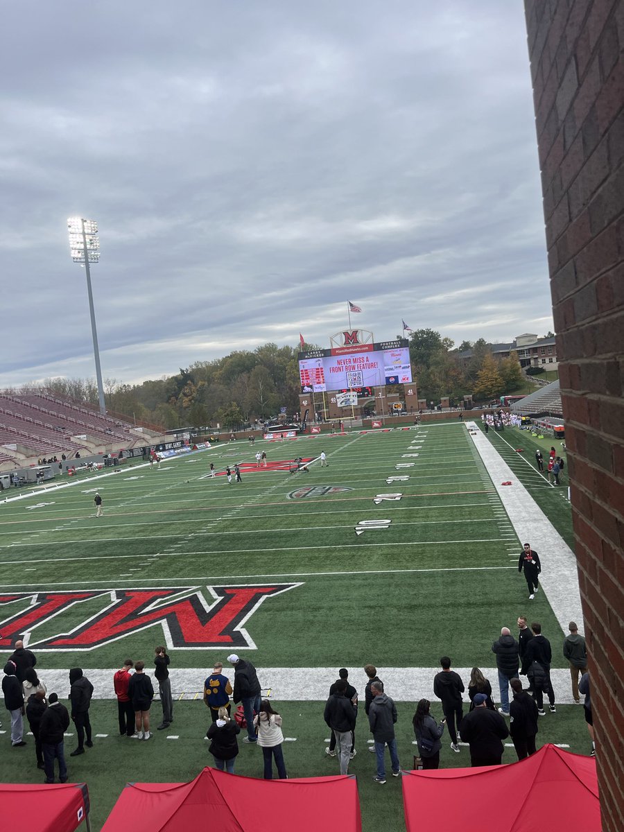 Huge thank you to <a href="/Coachjpatton/">James Patton</a> for having me out for yesterday’s game!!! As well as giving me to the opportunity to play for <a href="/MiamiOHFootball/">Miami Football</a>‼️‼️

<a href="/CoadyKeller1/">Coady Keller</a> <a href="/ldavenport88/">Lynn Davenport</a> <a href="/Martin_Miami_HC/">Chuck Martin</a> <a href="/ldavenport88/">Lynn Davenport</a> <a href="/elderstrength/">Elder Strength</a> <a href="/JaredLuginbill/">Jared Luginbill</a> <a href="/Dave_Berk/">Dave Berk</a>