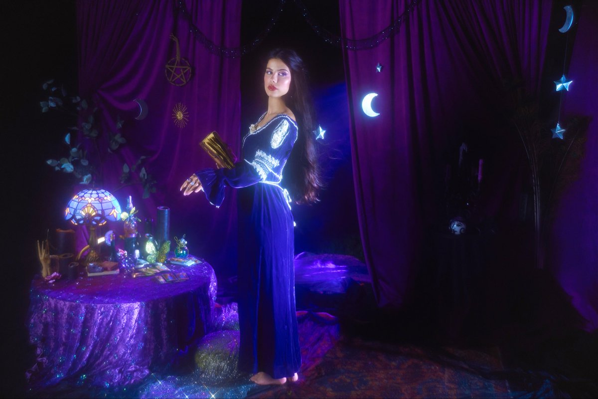 emackelder's tweet image. Medieval Whimsigoth Witch