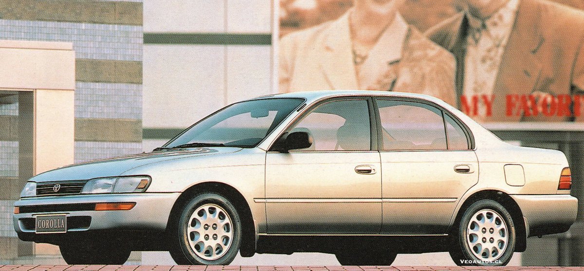 VeoAutos's tweet image. Toyota Corolla E100 Presentación Chile 1992, año en el que se comercializan en el país 184 unidades, precio base época $6.490.000.

+ Info facebook.com/photo/?fbid=14…

#corollae100 #toyotacorolla @ToyotaLatino @RiveraNotario @ToyotaChile