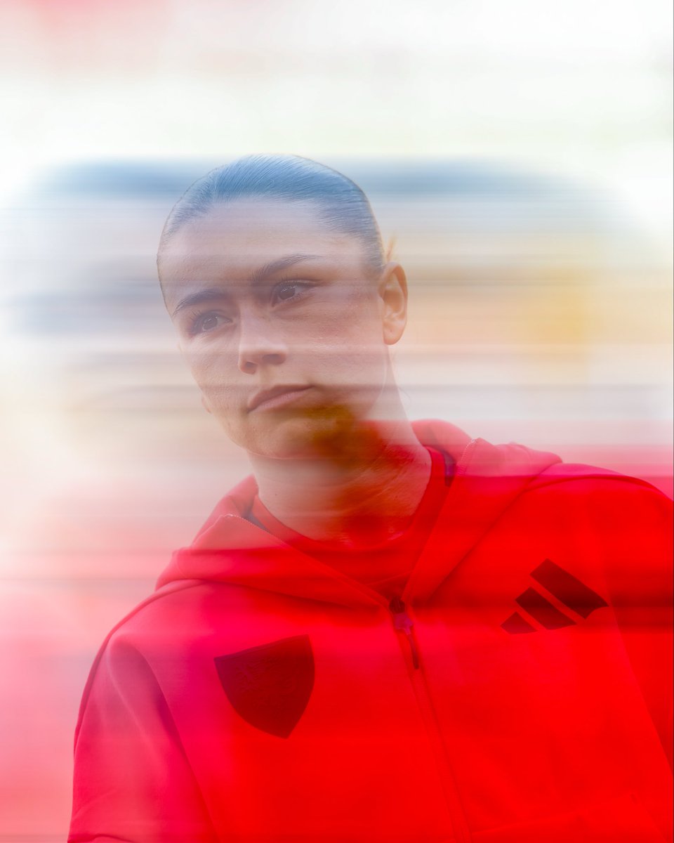 Ashley Crowden tweet media