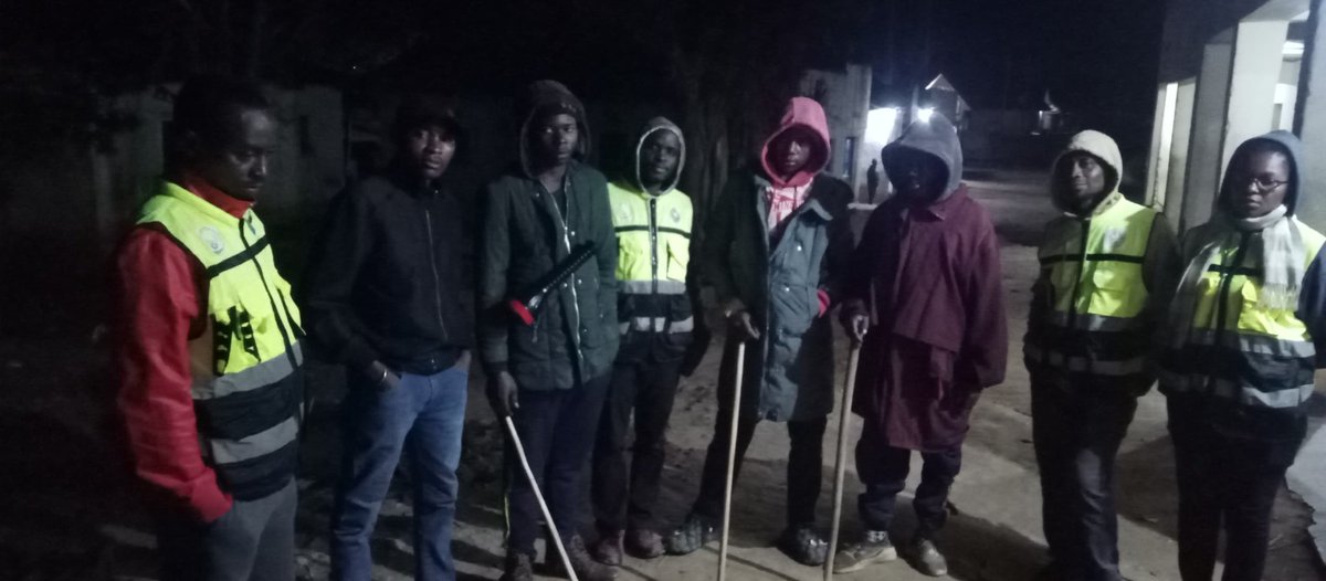 Tubararikiye gukurikira ikiganiro #DusaseInzobe cy'ejo  ku wa mbere kigaruka ku bikorwa by’urubyiruko rw'Abakorerabushake mu turere twa  <a href="/RusiziDistrict/">Rusizi District</a> na <a href="/Nyamasheke/">Nyamasheke District</a>. 

Tuzakira abahagarariye urubyiruko rw'abakorerabushake muri utwo turere. <a href="/RwandaLocalGov/">Ministry of Local Government | Rwanda</a> <a href="/RwandaYouthArts/">Ministry of Youth and Arts | Rwanda</a>