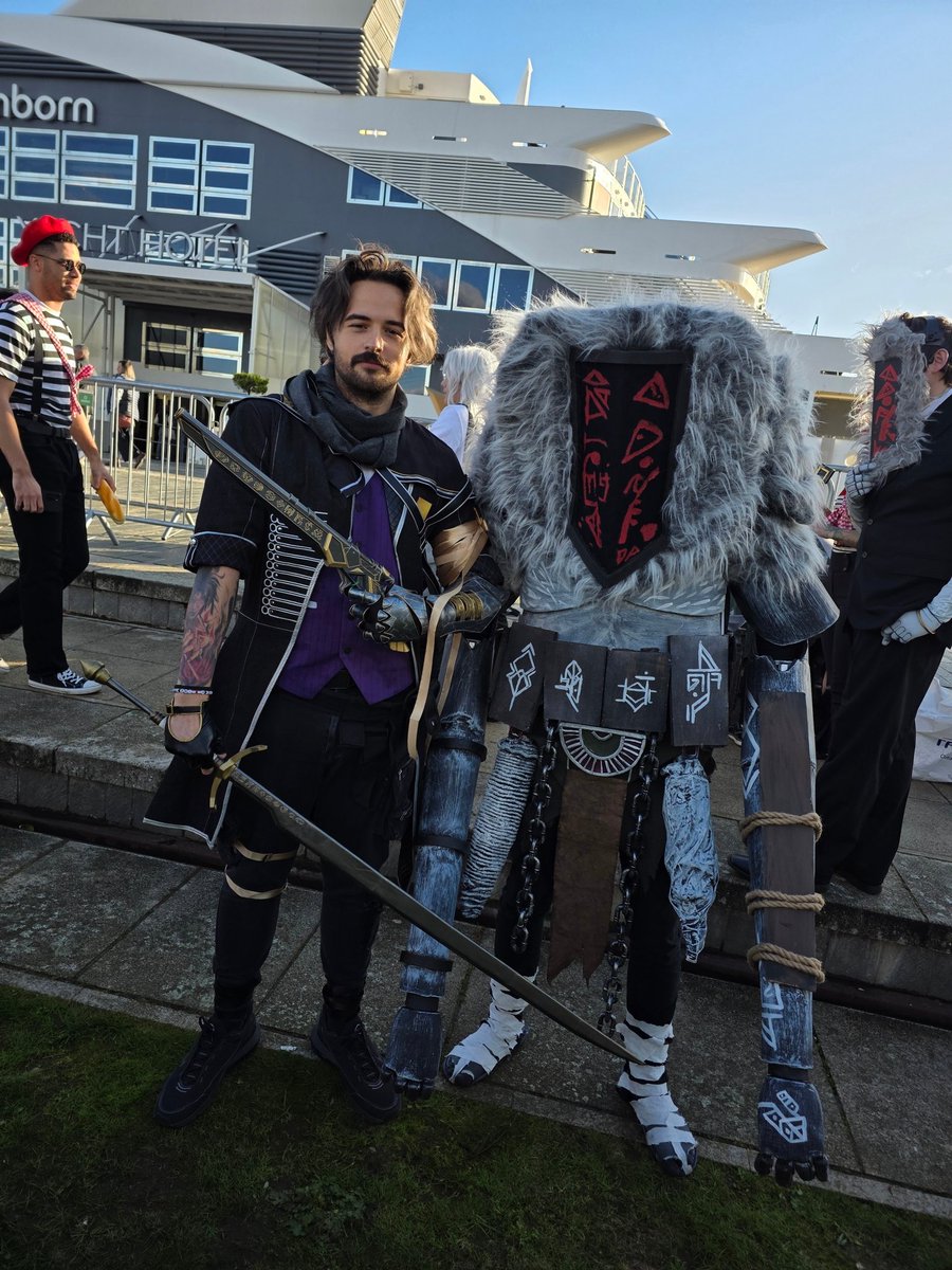 Myloes_'s tweet image. 