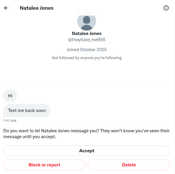 KevsHereToPerve's tweet image. no profile picture , no posts , why would i accept a message lol , i just block , why waste your time