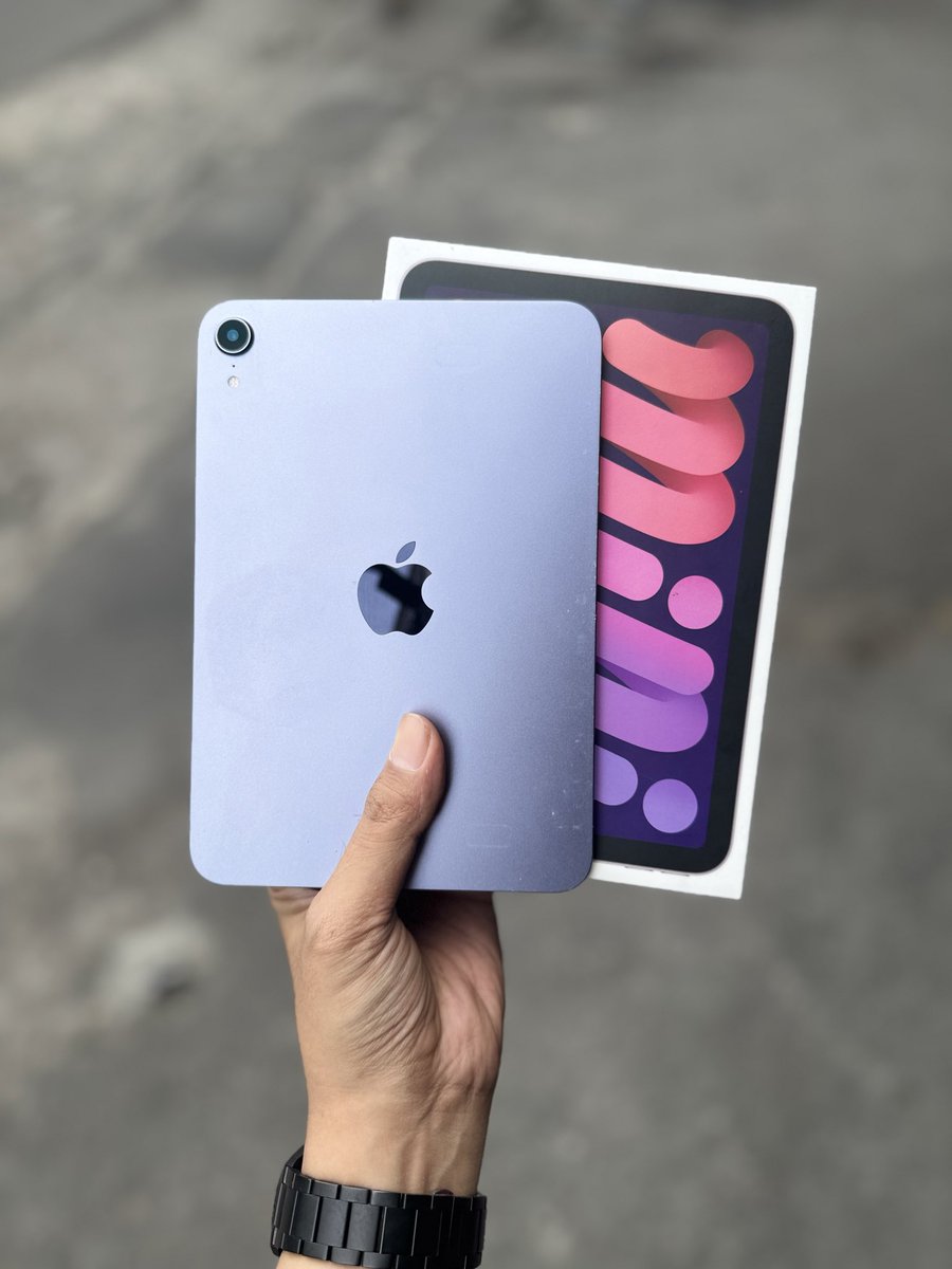 rocketfilley's tweet photo. @KucengTerbanggg Iphone 12 pro https://t.co/QPrfjXtwbL
