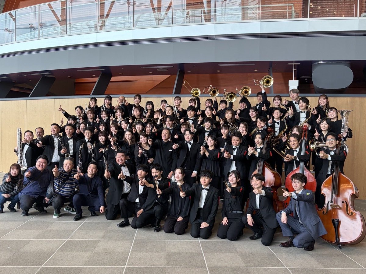 nishi_sui's tweet image. 【🎺第73回 全日本吹奏楽コンクール🎷】
西宮市吹奏楽団は吹奏楽コンクール 全国大会にて、金賞を受賞いたしました!🏅
当団にご協力いただいた全ての皆さま、応援していただいた皆さま、本当にありがとうございました!
皆さまの応援があってこその結果です!
改めて感謝申し上げます。…