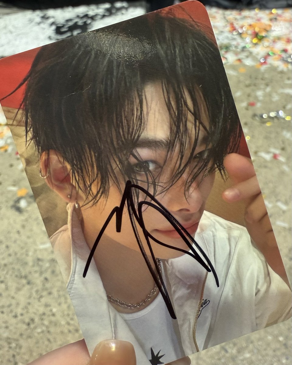 nikijoaa's tweet photo. 오랜만에니키보니까좋드라ㅎㅎㅎ♡♡♡ https://t.co/exkm1Xc6ek