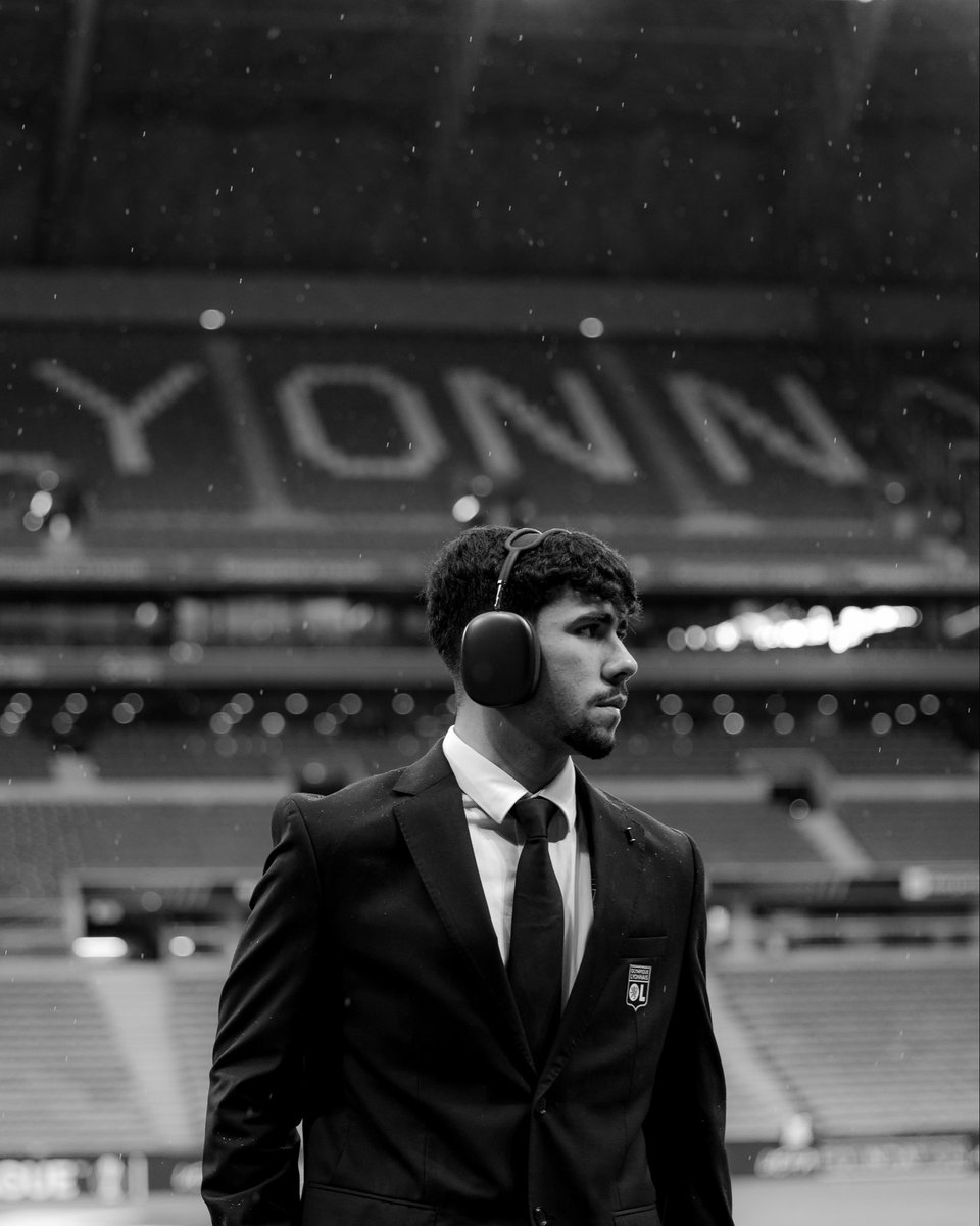 regzphotos's tweet photo. Olympique Lyonnais vs FC Basel 1893 - Europa Night 💫
I had the chance to explore a new side of matchday photography, from player arrivals to the locker room.
Grateful to tell the story beyond the pitch 📸
©️ Pauline Figuet - UEFA/UEFA via Getty Images
#OLFCB | #UEL https://t.co/0y1DHmQ8EU