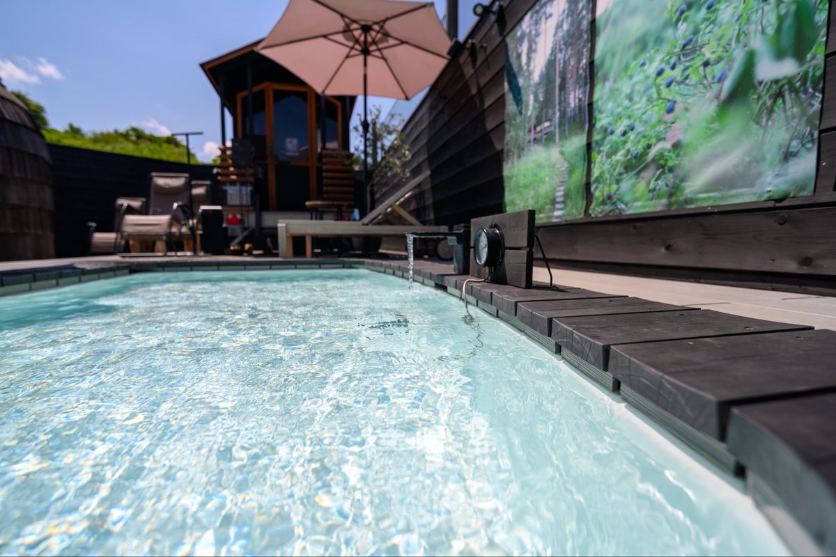 Toki_COMORIVER's tweet image. パブリックサウナエリアmokuはみんなでわいわい楽しめるエリア。
最大12名さままで同時にご利用いただけます🧖‍♀️
comoriver.com/sauna/