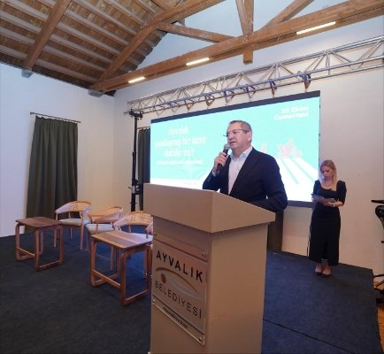 AYVALIK’TA “KENT BULUŞMALARI” BAŞLADI focagazete.com/ayvalikta-kent…