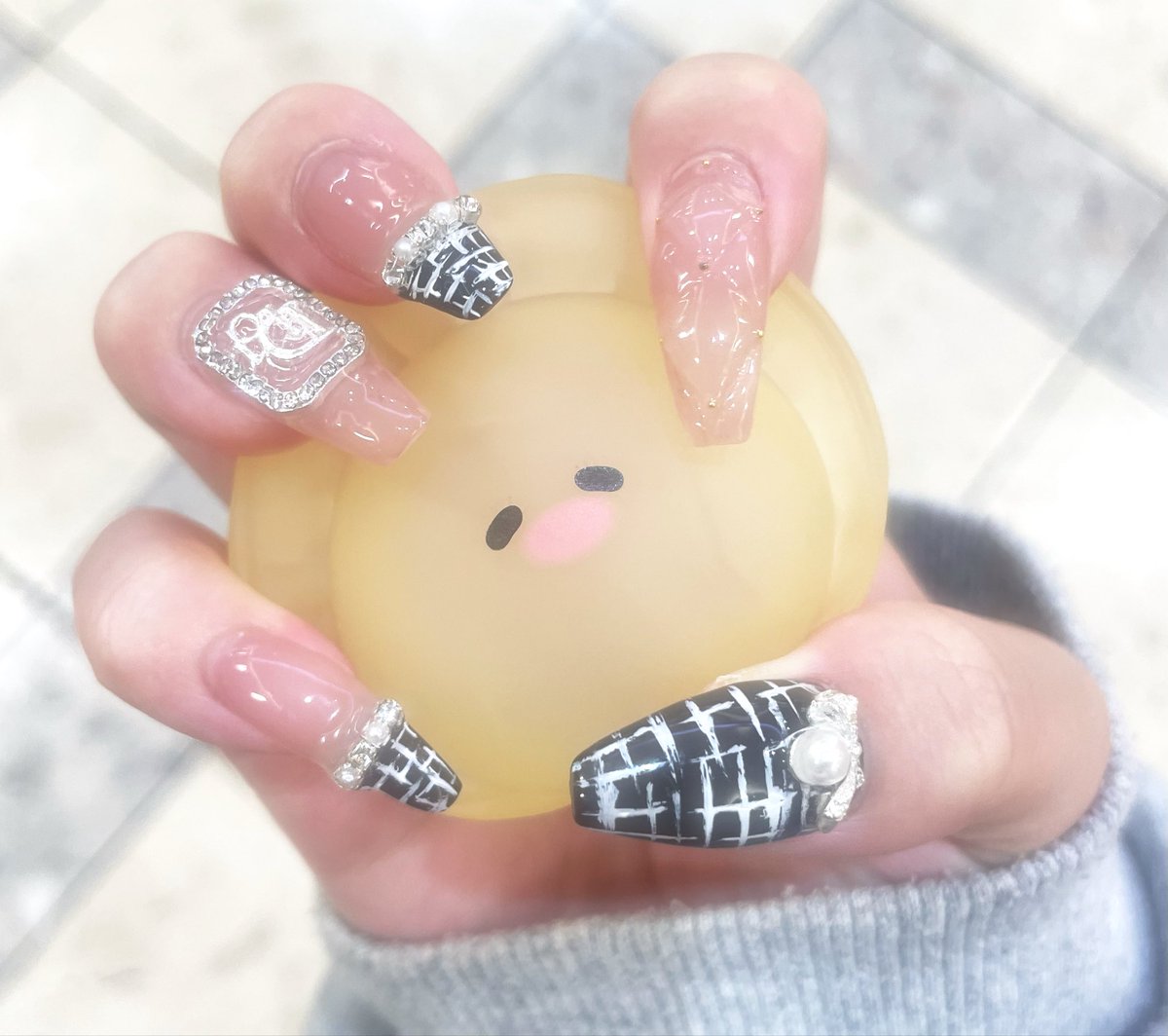 本日店休日ﾅﾘ

ほたてつかまえたょ🫵🏻🌟‼️

こんなところでなにしてるのｶﾅ💧