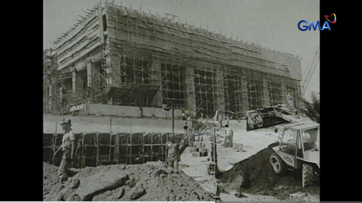 iam_jniest's tweet image. “Maraming namatay doon pero walang nangyari.”

– Manila Film Center tragedy survivor

#KMJS