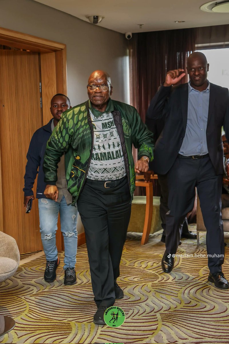 mpilohpakathi13's tweet photo. The Greatest 😎💚🖤 https://t.co/rutdApf27W
